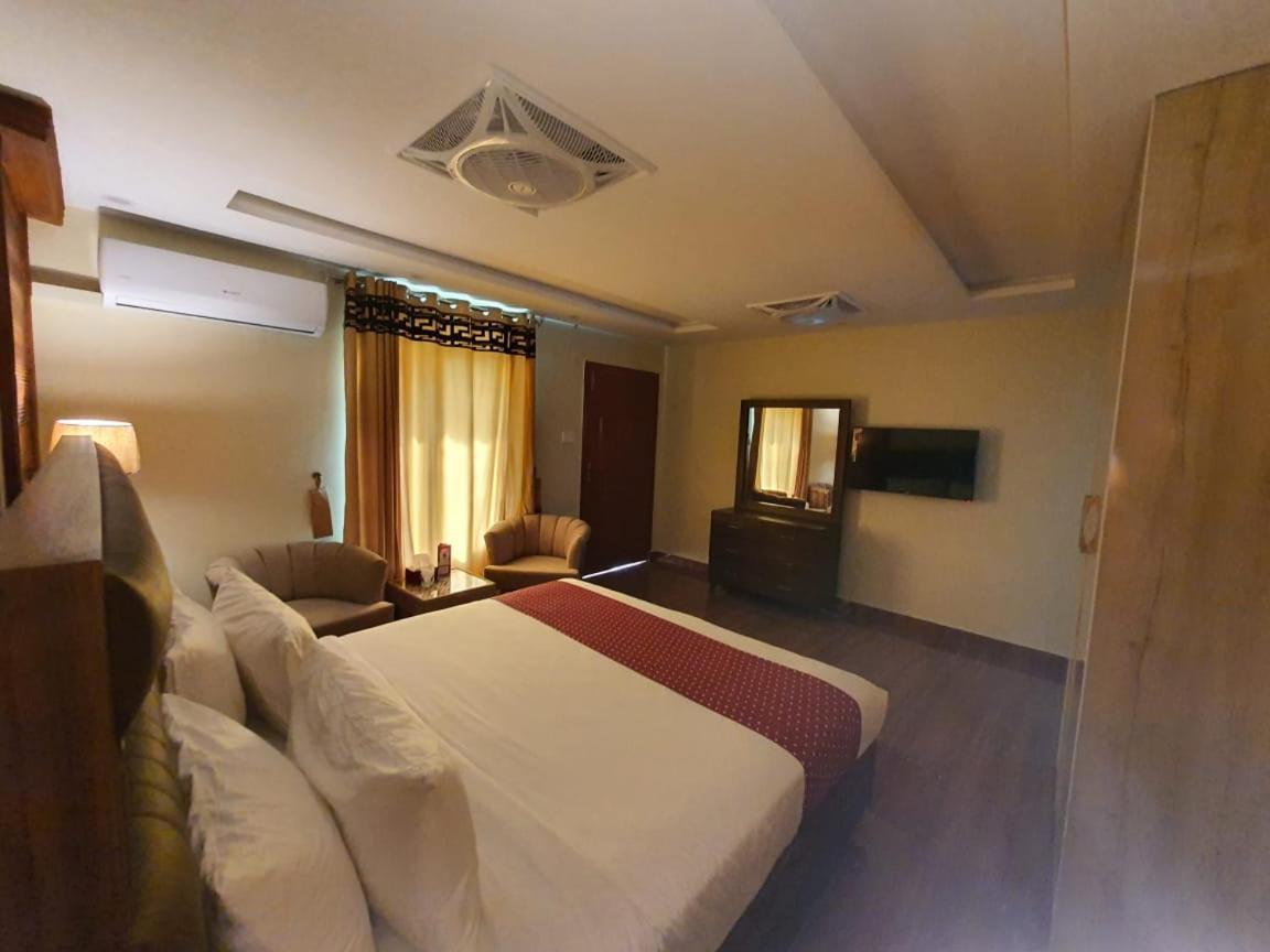 Margalla Hills Residency Islamabad Room photo